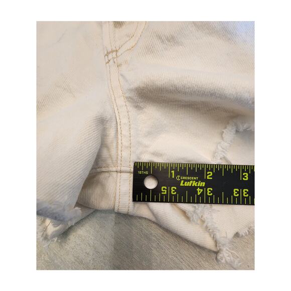 Agolde Women's White Cut Off Parker Shorts SZ 31 Denim - Picture 6 of 10